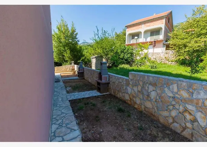 In 39410 Apartman