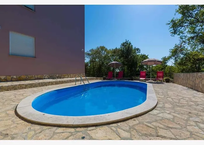 Lägenhet In 39410 *