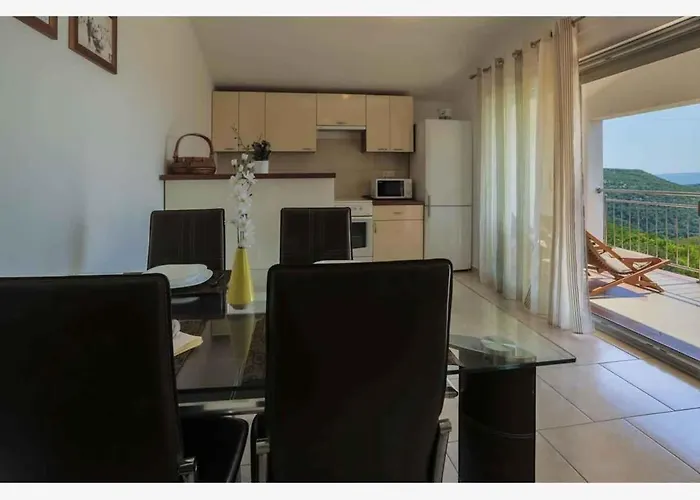 In 39410 Lägenhet Grižane